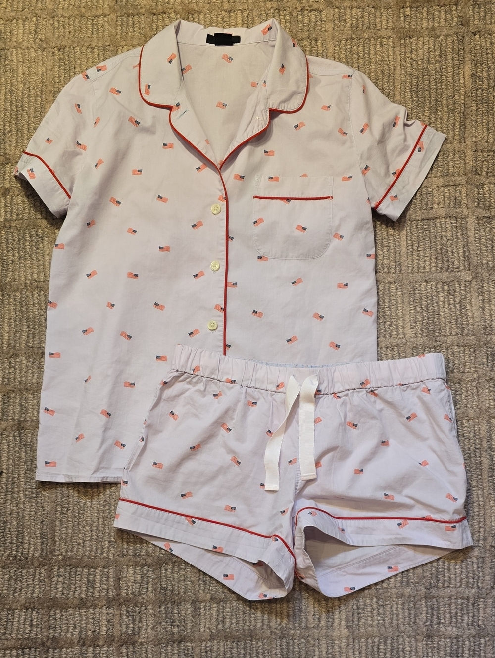 J. Crew Pale Lavender Short Pajama Set with Red Flag Print | XS